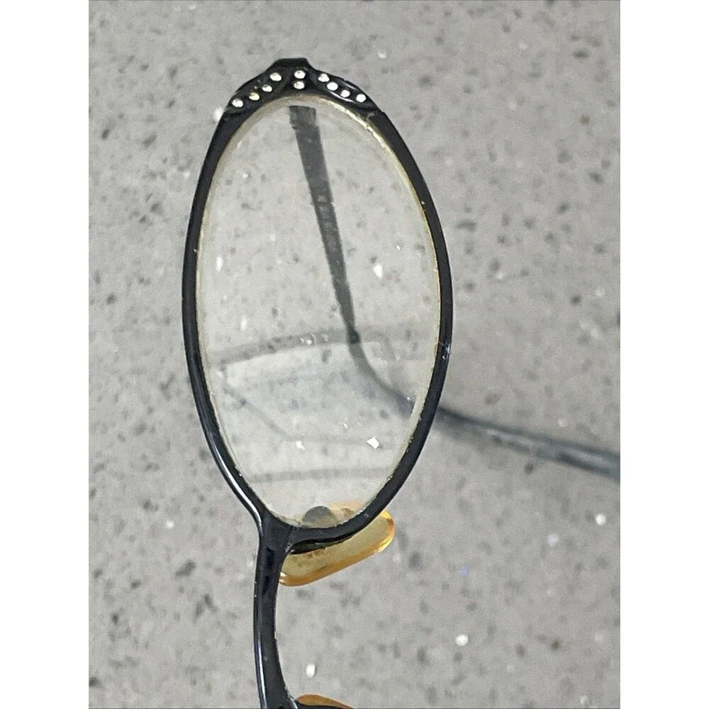 Vera Wang this frames